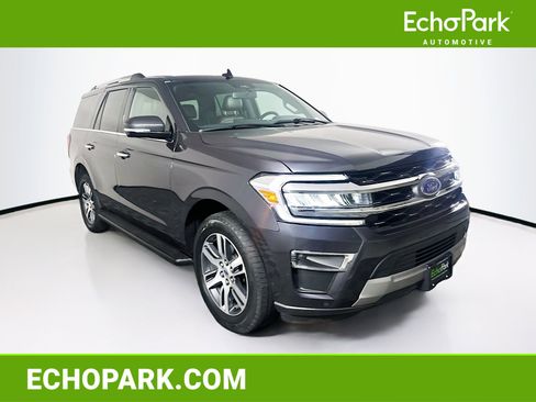 Used 2024 Ford Expedition Limited image 1
