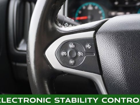 Used 2022 Chevrolet Colorado LT w/ Fleet Safety Package image 20