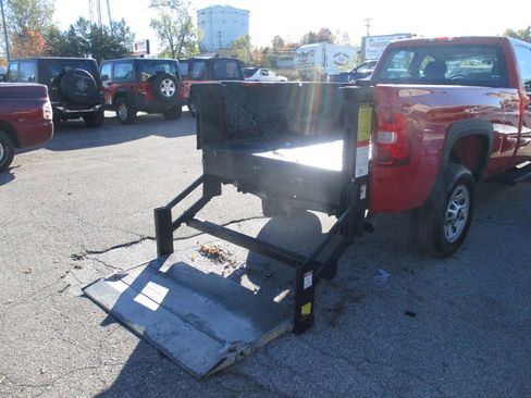 Used 2013 Chevrolet Silverado 3500 W/T image 6