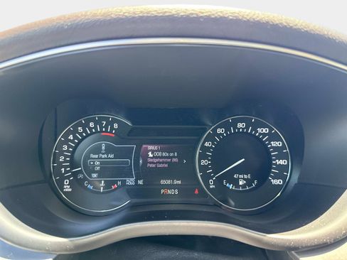 Used 2019 Lincoln MKC Reserve FWD image 28