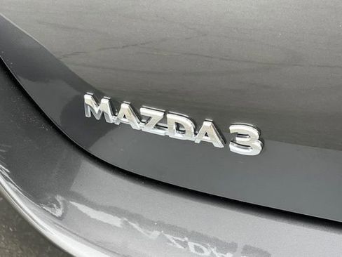 Used 2021 MAZDA MAZDA3 s image 30