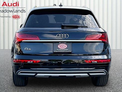 Used 2023 Audi Q5 2.0T Premium w/ Convenience Package AWD/4WD image 5