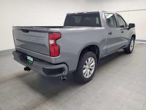 Used 2020 Chevrolet Silverado 1500 Custom w/ Custom Value Package RWD image 9