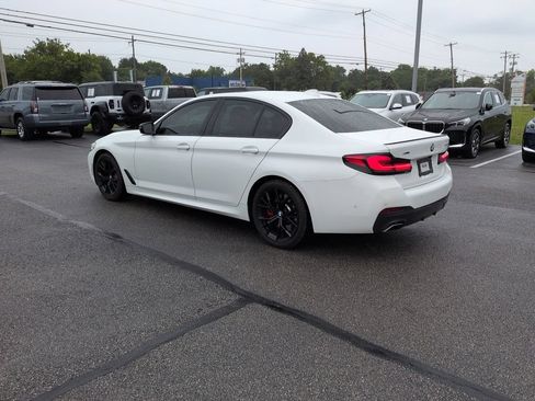 Used 2022 BMW 540i xDrive w/ M Sport Package AWD/4WD image 4