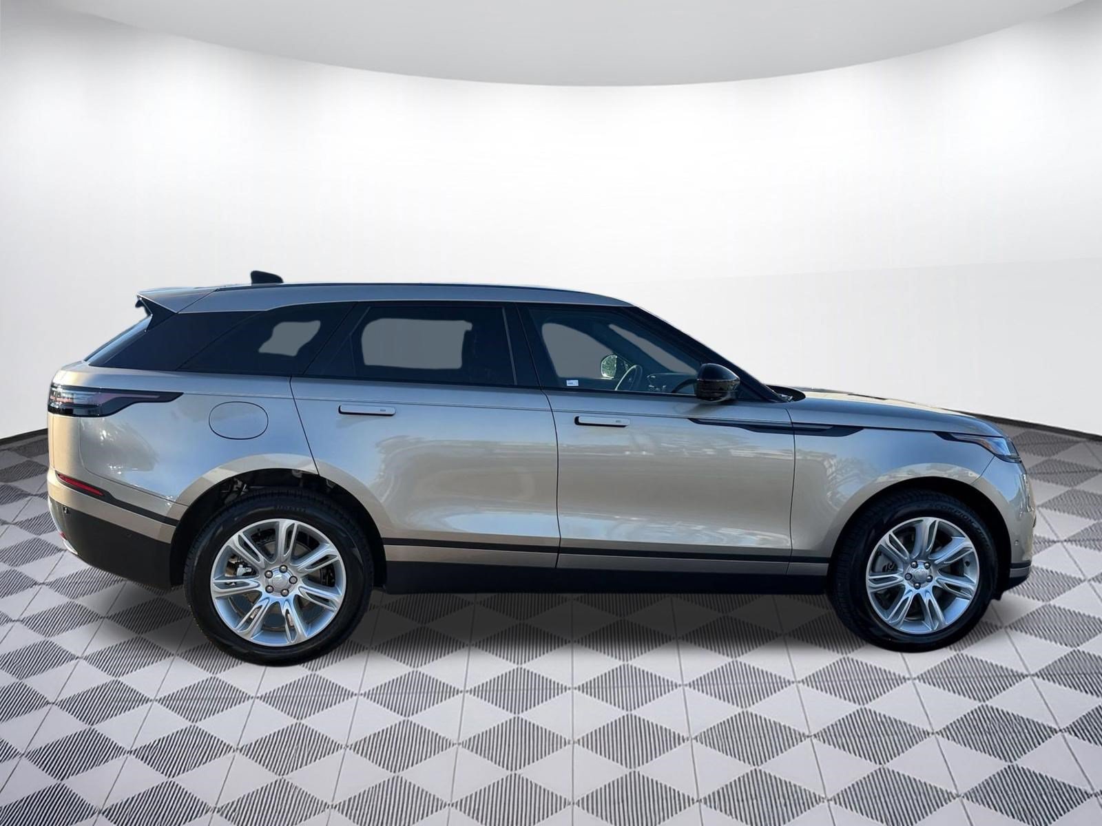 New 2026 Land Rover Range Rover Velar S AWD/4WD image 8