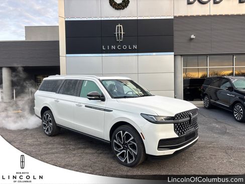 New 2026 Lincoln Navigator L Black Label image 1