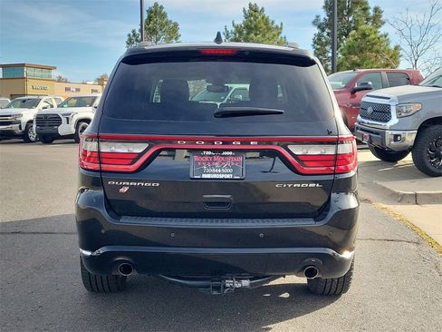 Used 2018 Dodge Durango Citadel w/ Premium Entertainment Group image 6
