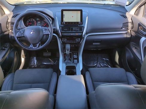 Used 2024 Mitsubishi Eclipse Cross SE image 15
