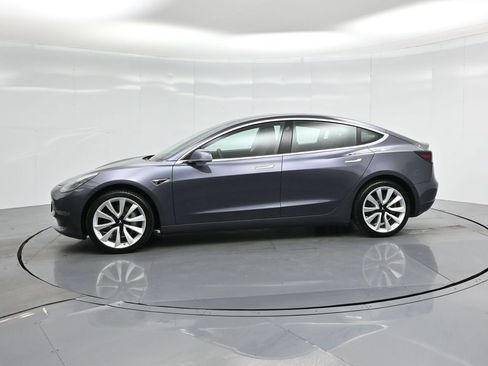 Used 2019 Tesla Model 3 Standard Range Plus image 26