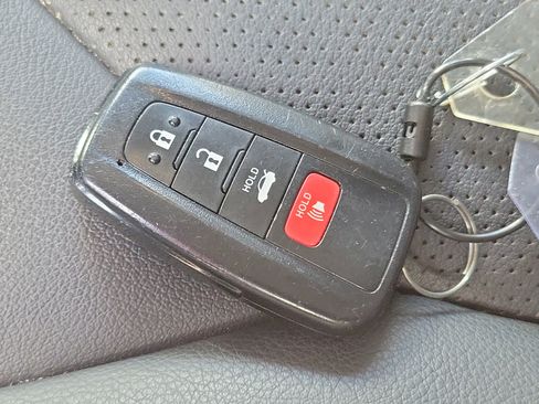 Used 2024 Toyota Camry XSE image 29