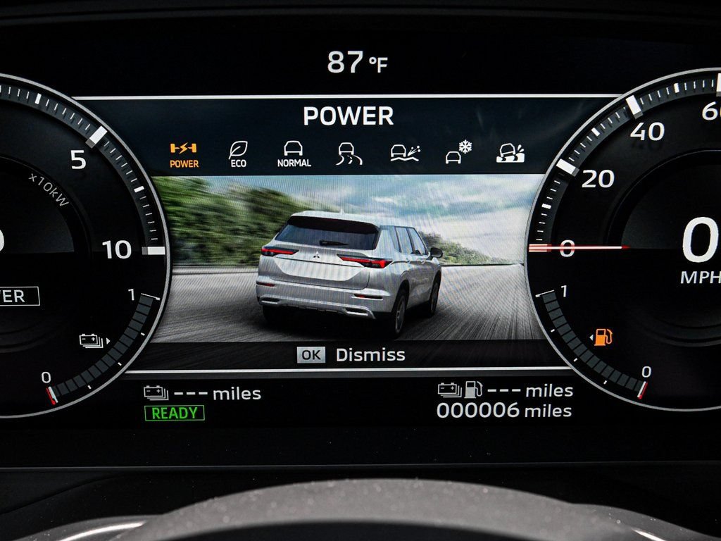 Used 2024 Mitsubishi Outlander SE AWD/4WD image 21