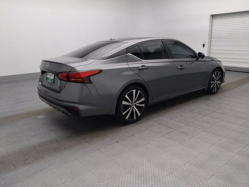 Used 2020 Nissan Altima 2.5 SR FWD image 10