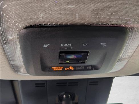 New 2026 Toyota Prius Plug-In Hybrid FWD image 22