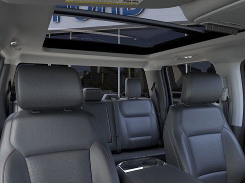 New 2026 Ford F250 Lariat w/ Black Appearance Package image 22