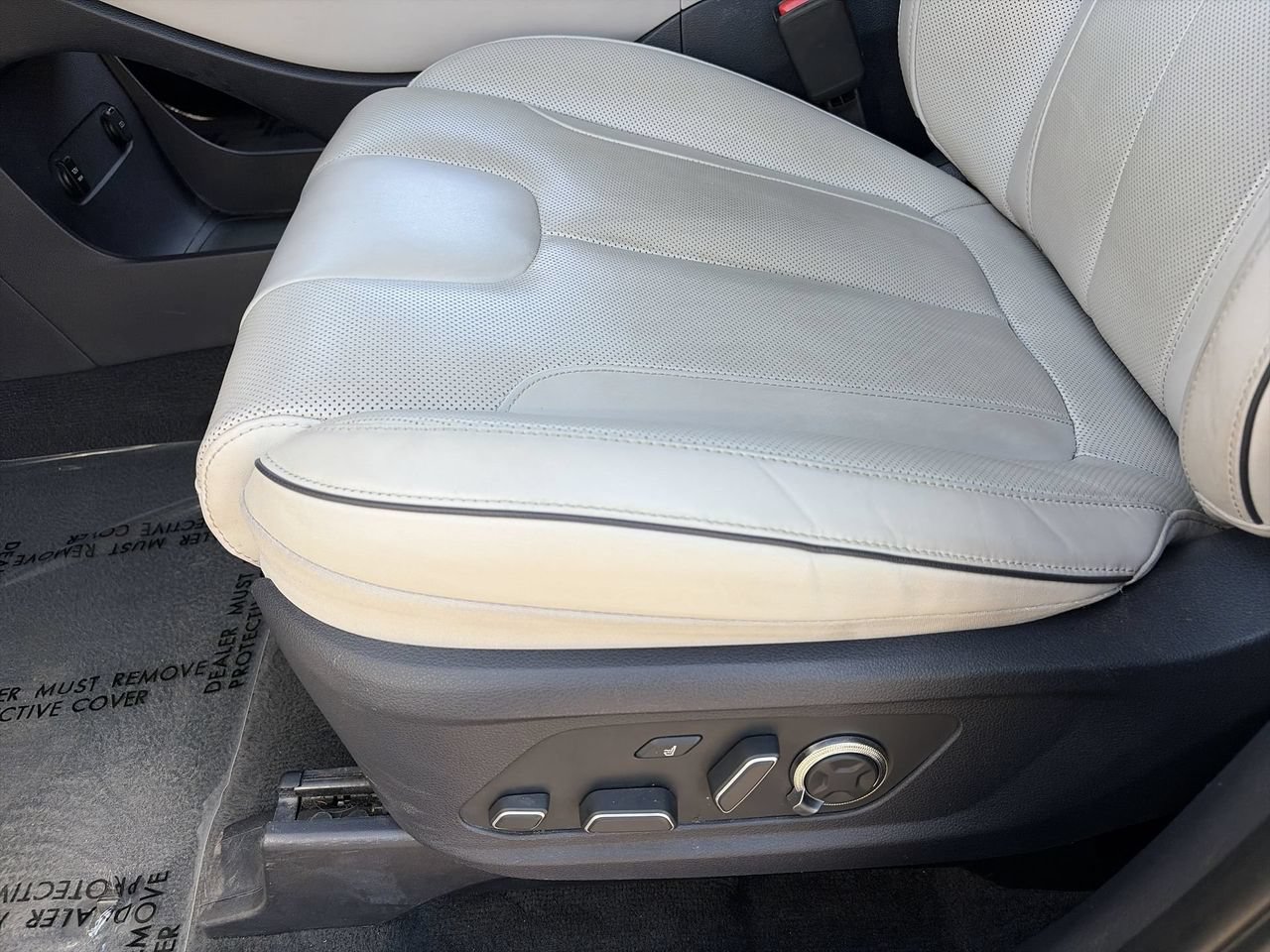 Certified 2024 Hyundai Palisade Calligraphy AWD/4WD image 19