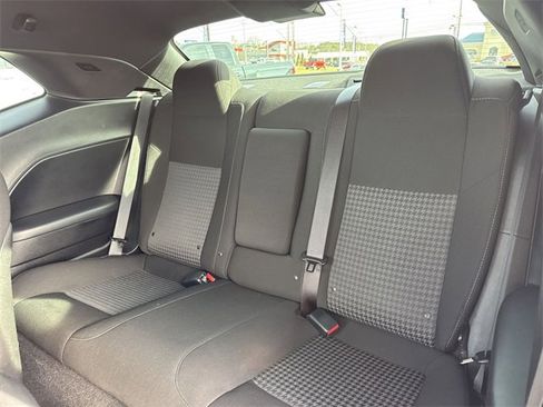 Used 2023 Dodge Challenger GT image 9