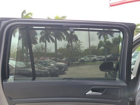 Used 2022 Volkswagen Atlas SE image 11