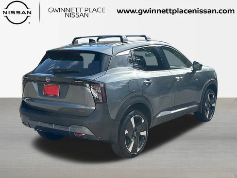New 2026 Nissan Kicks SR image 5