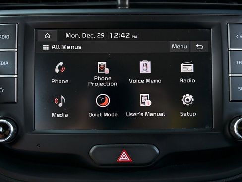 Used 2024 Kia Soul LX w/ Option Group 015 image 27