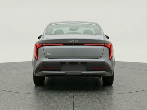 Used 2025 Kia K4 FWD image 7