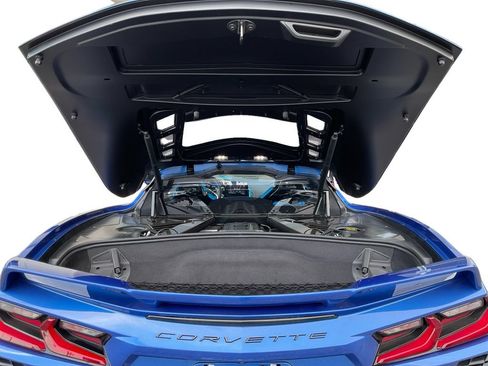 Used 2020 Chevrolet Corvette Stingray Premium Cpe w/ 3LT Preferred Equipment Group RWD image 12