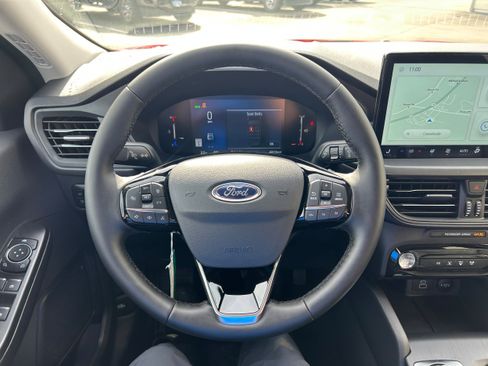New 2025 Ford Escape SE image 45