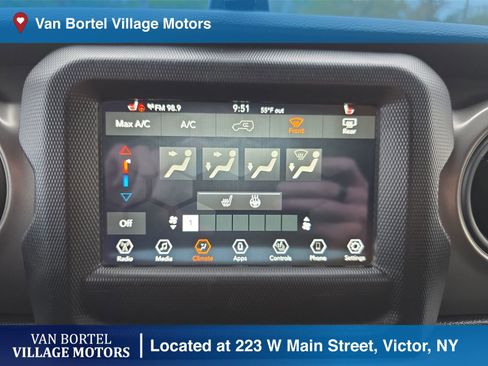 Used 2022 Jeep Wrangler Unlimited Sport image 18