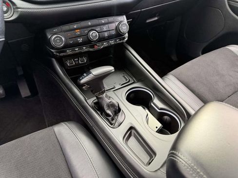 Used 2022 Dodge Durango GT AWD/4WD image 21