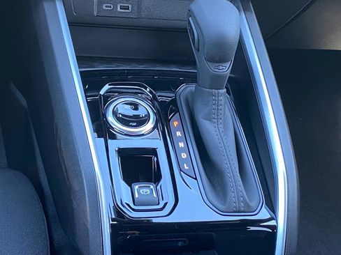 New 2026 Chevrolet Colorado W/T w/ WT Custom Package AWD/4WD image 9