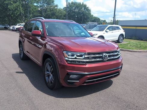 Used 2019 Volkswagen Atlas SEL R-Line AWD/4WD image 2