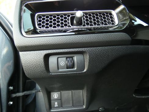 Used 2022 Honda Civic LX image 61