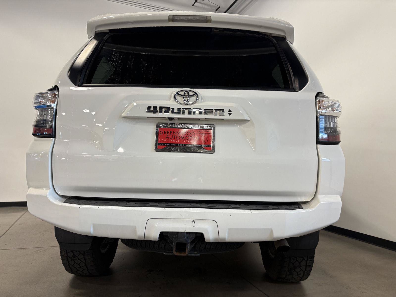 Used 2021 Toyota 4Runner SR5 Premium AWD/4WD image 5