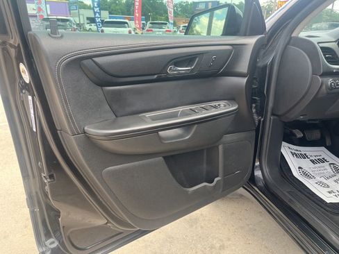 Used 2015 Chevrolet Traverse LT FWD image 11