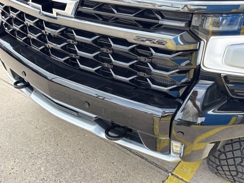 New 2026 Chevrolet Silverado 1500 ZR2 w/ Dark Appearance Package AWD/4WD image 11