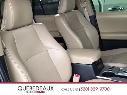 Used 2015 Toyota 4Runner Limited AWD/4WD image 32