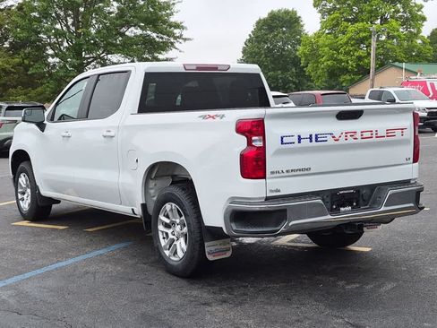 Used 2023 Chevrolet Silverado 1500 LT AWD/4WD image 4