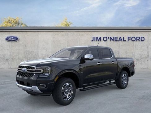 New 2025 Ford Ranger Lariat w/ Chrome Accent Package image 1