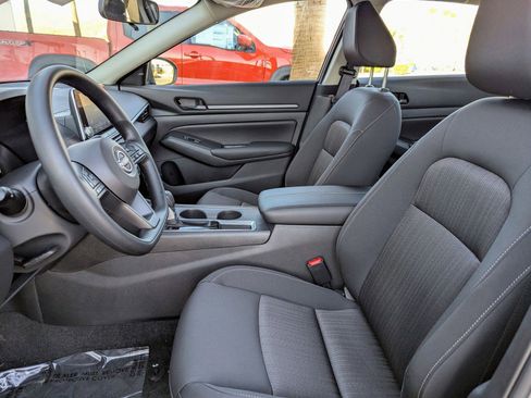 New 2025 Nissan Altima 2.5 S image 11