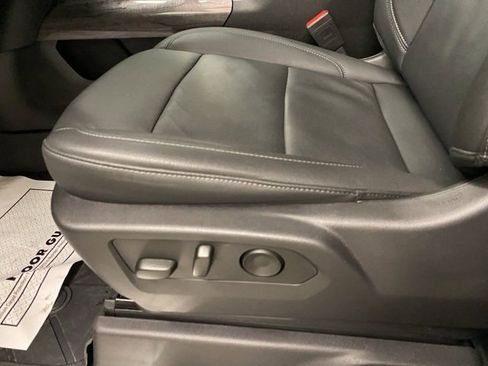 Used 2024 Chevrolet Silverado 2500 LTZ w/ LTZ Plus Package image 15