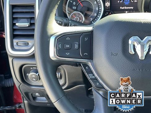Used 2025 RAM 1500 Laramie image 30