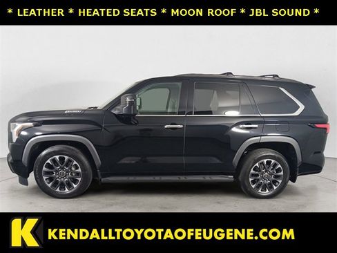 Used 2023 Toyota Sequoia Limited image 2