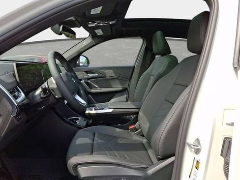 New 2026 BMW X2 xDrive28i w/ Convenience Package AWD/4WD image 11