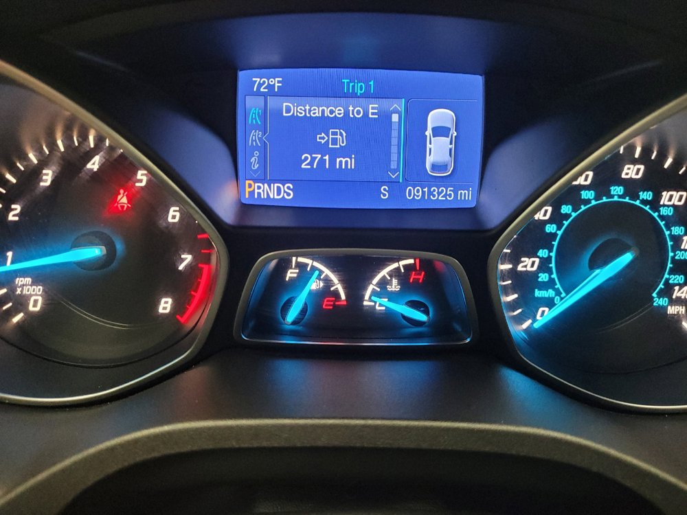 Used 2015 Ford Escape SE AWD/4WD image 23