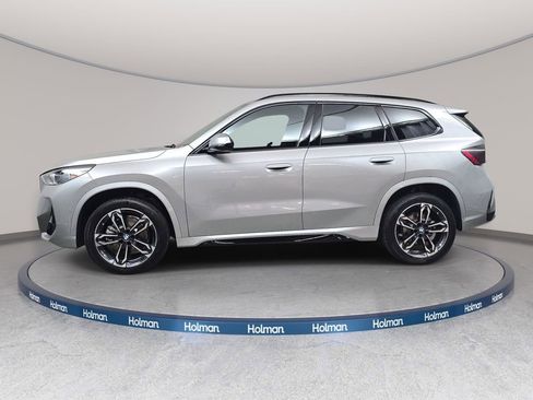 Used 2026 BMW X1 xDrive28i w/ M Sport Package AWD/4WD image 9