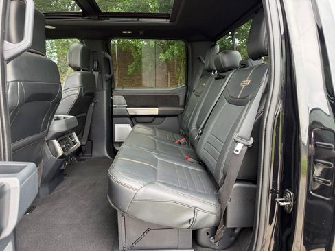 Used 2023 Ford F250 Platinum AWD/4WD image 10