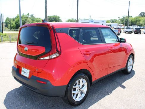 Used 2020 Kia Soul S FWD image 9