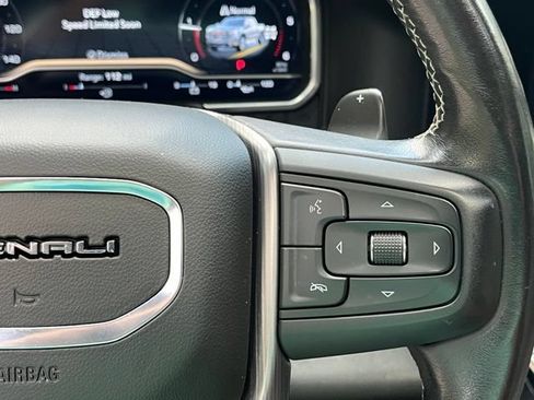 Used 2022 GMC Sierra 1500 Denali Ultimate AWD/4WD image 16