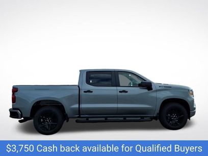 New 2026 Chevrolet Silverado 1500 Custom w/ Turbomax Blackout Package