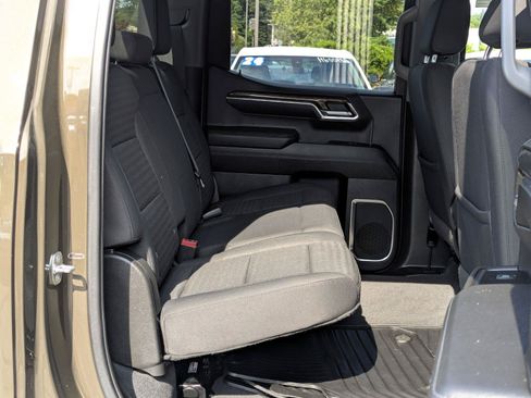 Certified 2023 Chevrolet Silverado 1500 LT AWD/4WD image 14