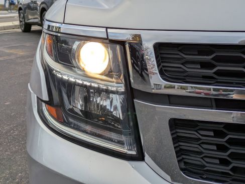 Used 2019 Chevrolet Tahoe LT image 10